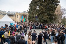 Старинная часть Баку - Ичеришехер в потрясающих красках сказочного Новруза (ФОТО)