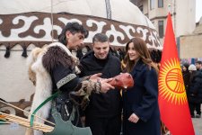 Старинная часть Баку - Ичеришехер в потрясающих красках сказочного Новруза (ФОТО)