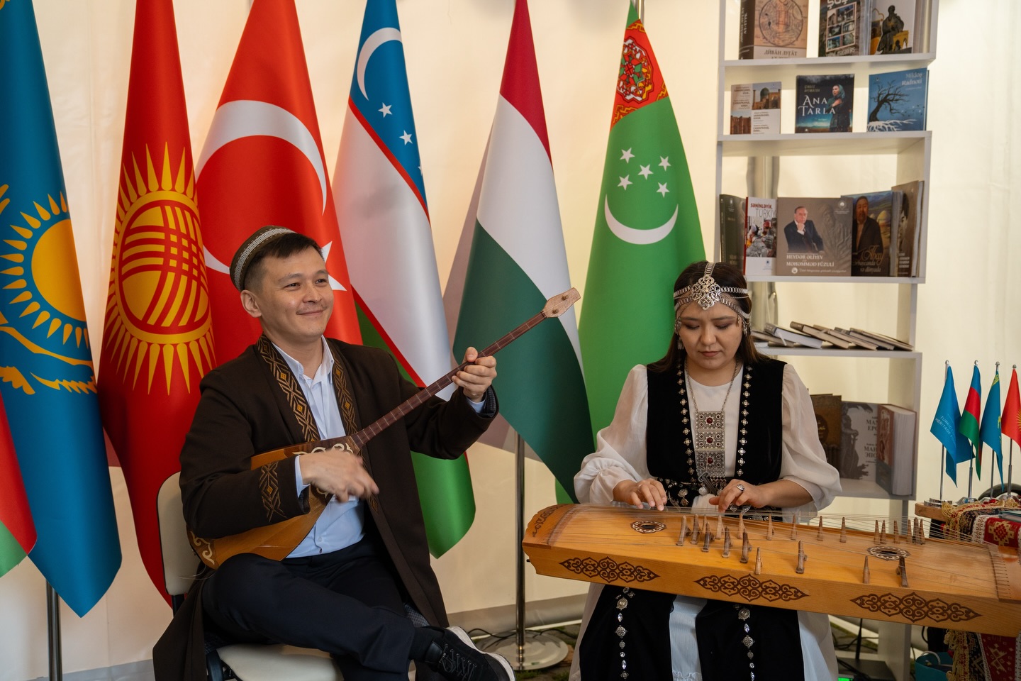 Старинная часть Баку - Ичеришехер в потрясающих красках сказочного Новруза (ФОТО)