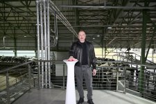 Президент Ильхам Алиев принял участие в открытии животноводческого комплекса «Ширван Агро» в Шамахы
(ФОТО)