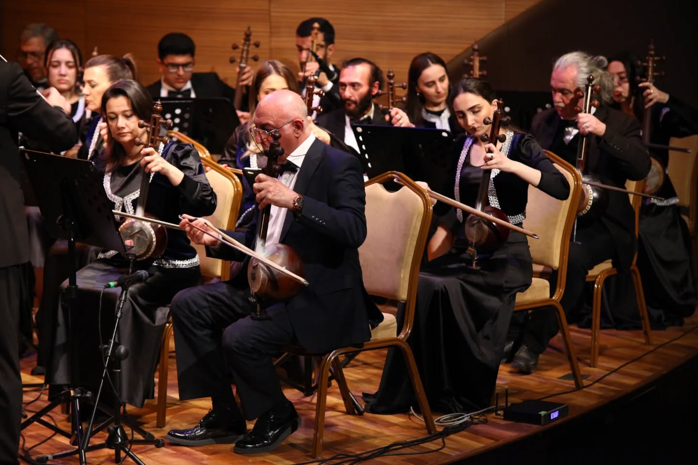 Весна в нотах: музыкальное торжество Новруза (ФОТО)