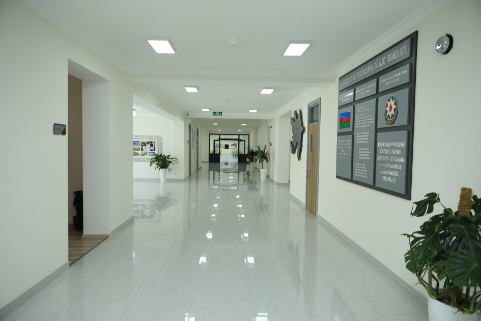 Президент Ильхам Алиев принял участие в открытии нового здания Шамахинского европейского лицея
(ФОТО)