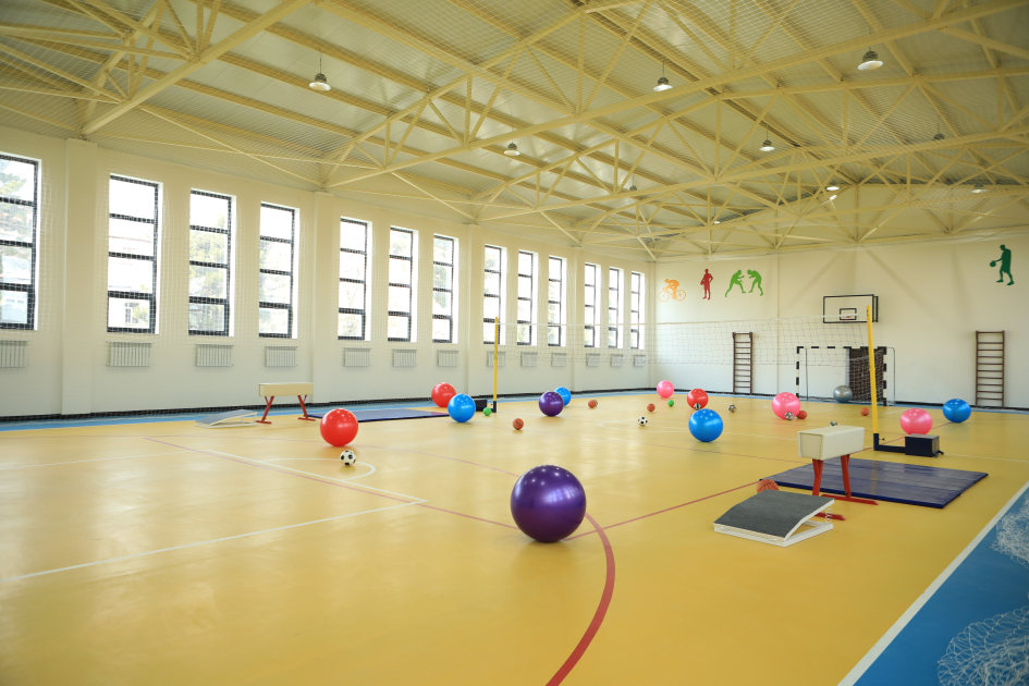 Президент Ильхам Алиев принял участие в открытии нового здания Шамахинского европейского лицея
(ФОТО)