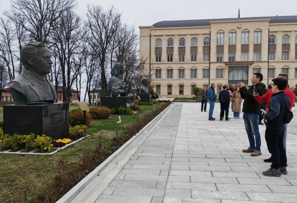 Путешественники прибыли в Шушу (ФОТО)