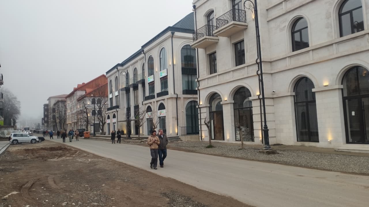 Международные путешественники ознакомились с городом Шуша (ФОТО)