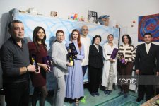 Единственный в мире Музей неонового искусства Farhouse в Баку отметил юбилей экспозицией "Экология моря" (ФОТО)