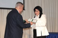 В Баку прошла церемония награждения, приуроченная к Международному дню театра (ФОТО)