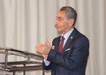 В Баку прошла церемония награждения, приуроченная к Международному дню театра (ФОТО)