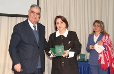 В Баку прошла церемония награждения, приуроченная к Международному дню театра (ФОТО)