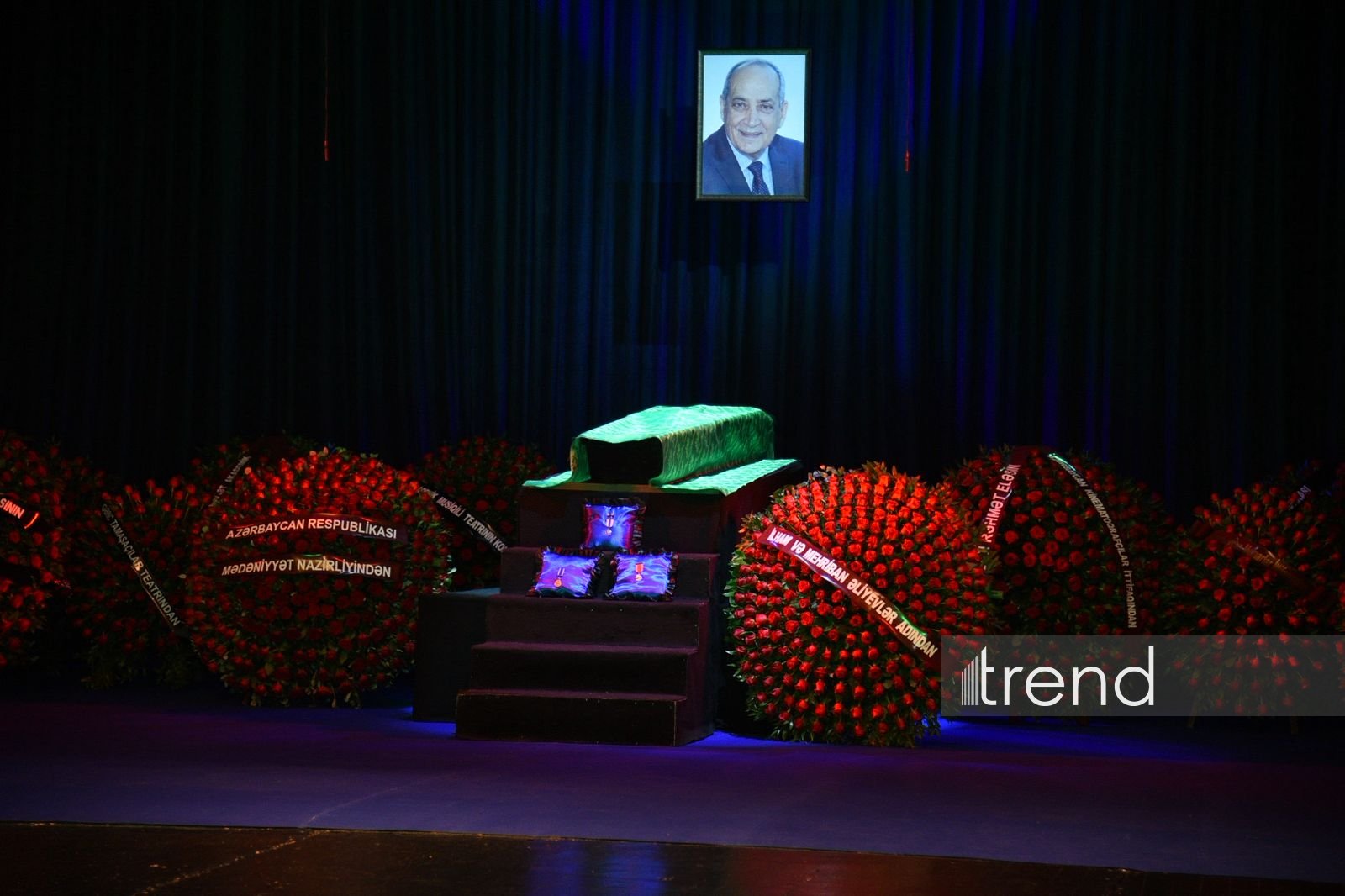 Азербайджан провожает великого артиста Расима Балаева – прощание с эпохой… (ФОТО)