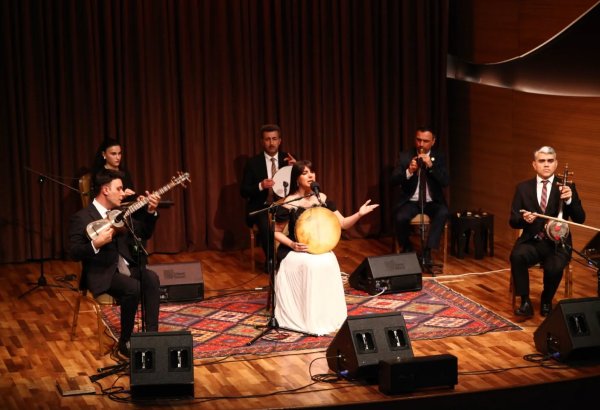 Сакральная музыка души: О чем молчит и поет мугам (ФОТО)