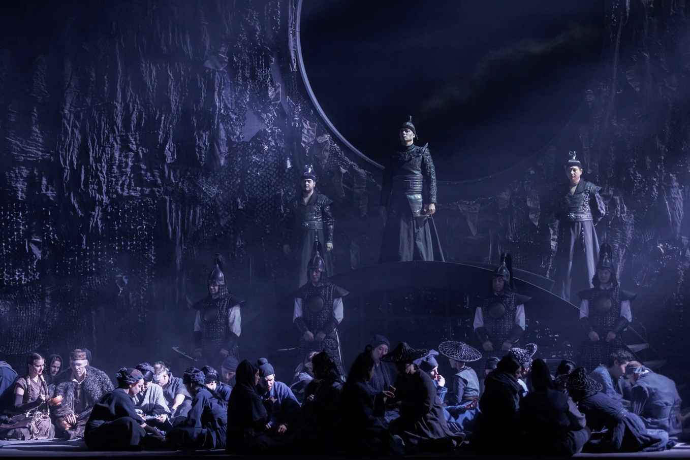 Красноярск встретил звёзд мировой оперы и азербайджанского Маэстро (ФОТО)