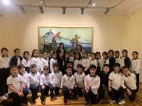 Цветок скорби - гвоздика: Почему детям важно помнить о 31 Марта (ФОТО)