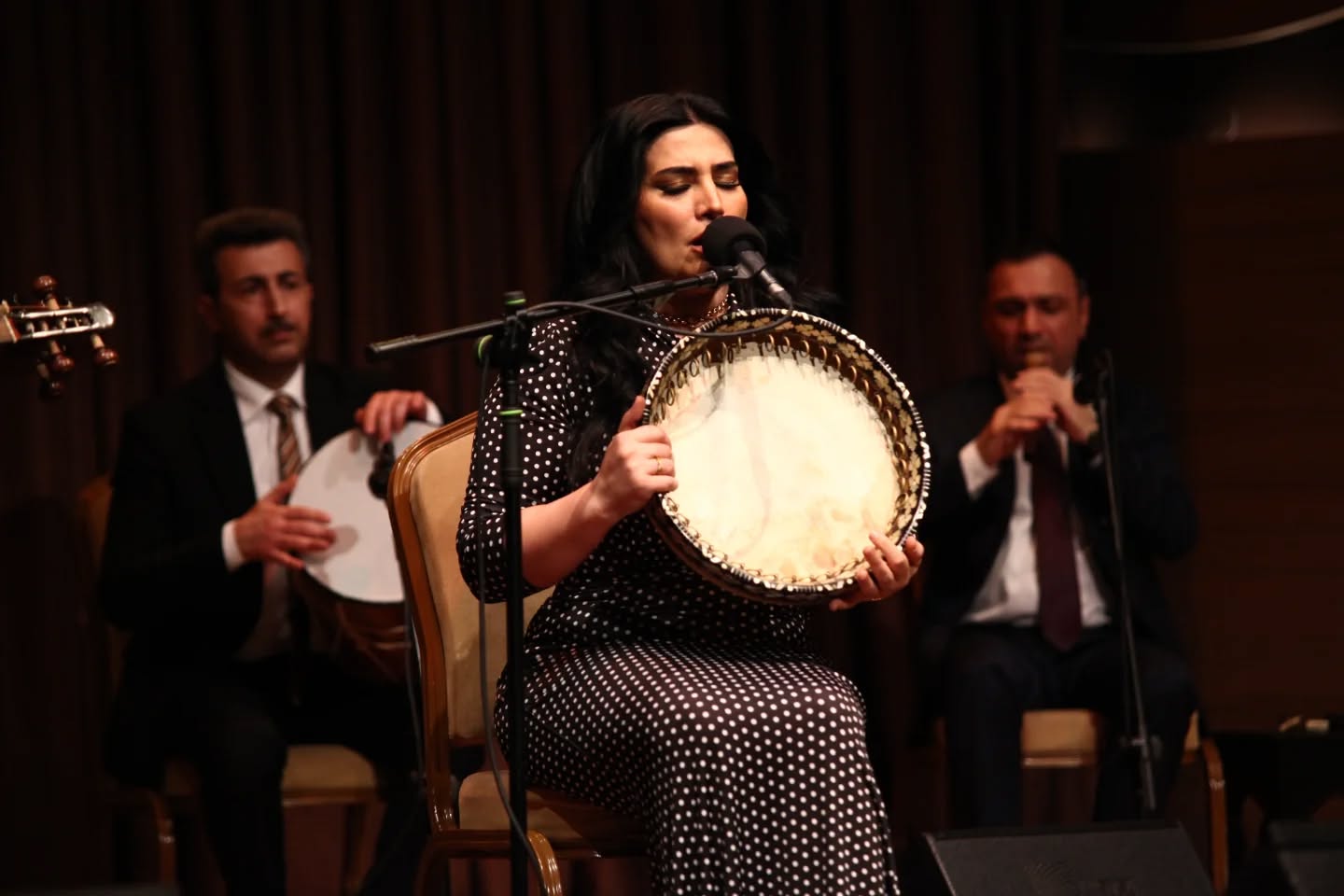 Сакральная музыка души: О чем молчит и поет мугам (ФОТО)