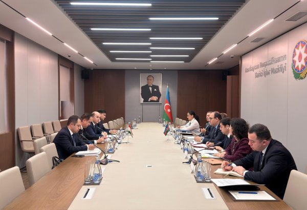 Состоялись консульские консультации между МИД Азербайджана и Таджикистана (ФОТО)