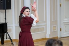 В Баку показали классику с тонким чувством юмора (ФОТО)