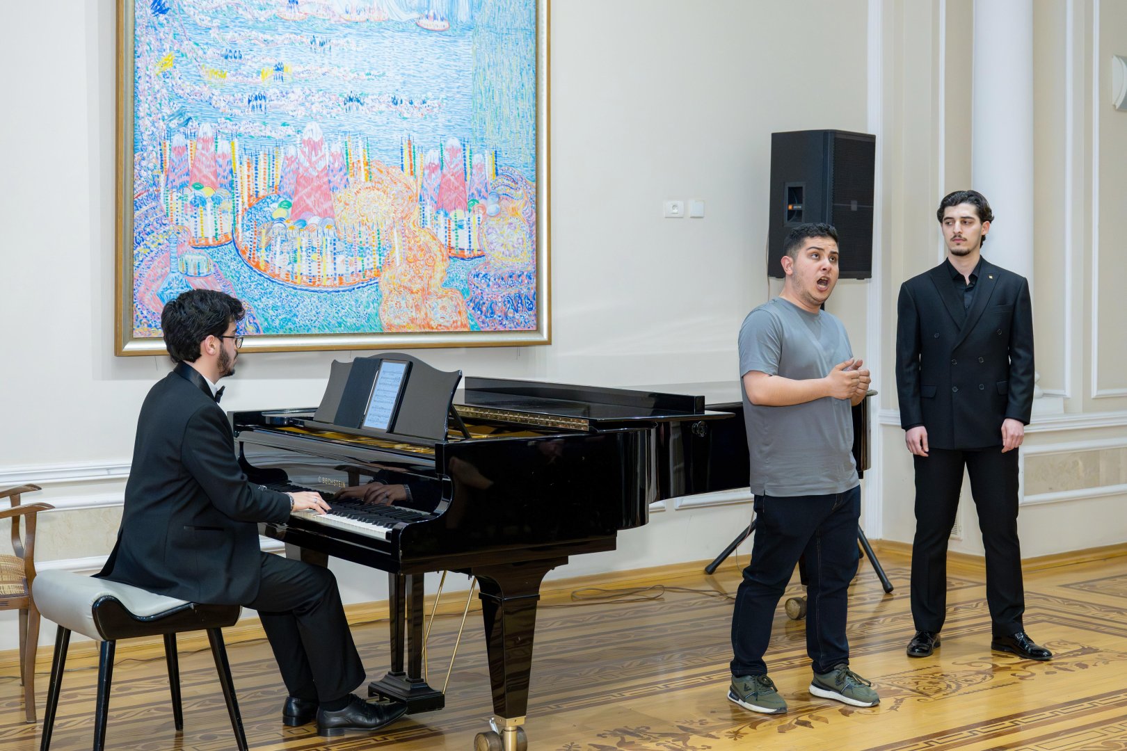 В Баку показали классику с тонким чувством юмора (ФОТО)