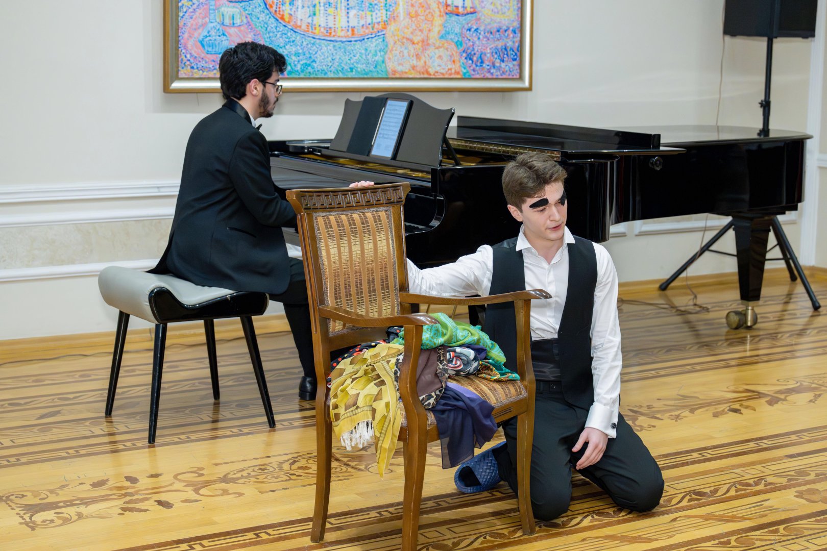 В Баку показали классику с тонким чувством юмора (ФОТО)