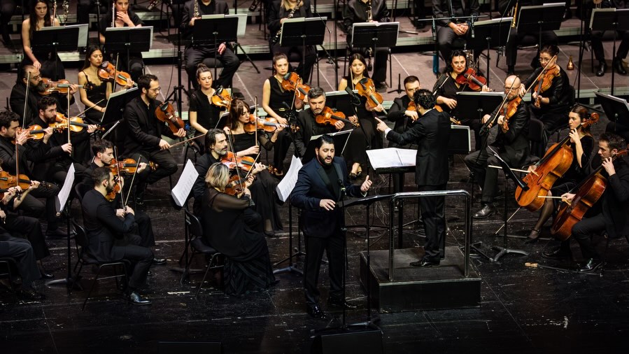 "Симфонические гравюры" Эльдара Мансурова с большим успехом представлены в Стамбуле (ФОТО)