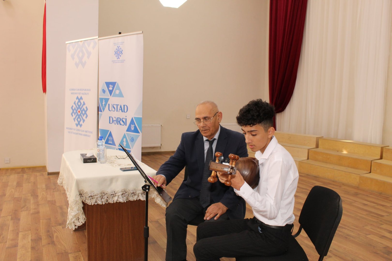 В регионах Азербайджана проходят образовательные встречи с профессиональными музыкантами (ФОТО)