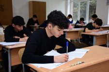 В Азербайджане прошли выпускные экзамены для учащихся IX классов (ФОТО)