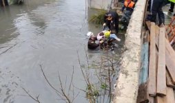 Из затопленных домов в поселке Кешля в Баку эвакуированы 37 человек - МЧС (ФОТО/ВИДЕО) (Обновлено)