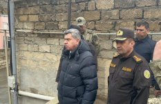 Из затопленных домов в поселке Кешля в Баку эвакуированы 37 человек - МЧС (ФОТО/ВИДЕО) (Обновлено)