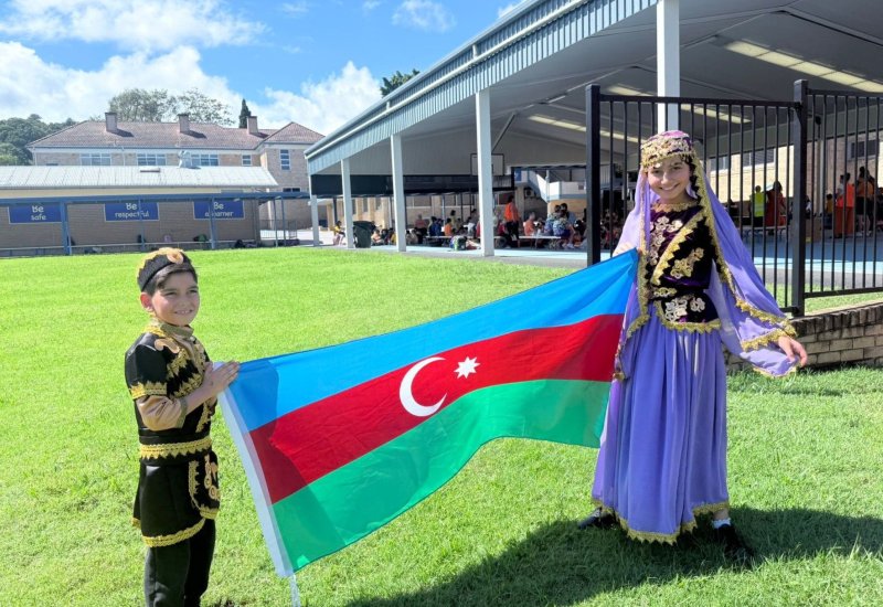 Как брат и сестра открыли Азербайджан для австралийских школьников (ФОТО)