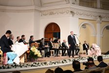 Юбилейный вечер мастера слова Сейрана Сахавета - неизменная актуальность творчества в поэзии и музыке (ФОТО)