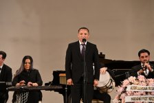 Юбилейный вечер мастера слова Сейрана Сахавета - неизменная актуальность творчества в поэзии и музыке (ФОТО)