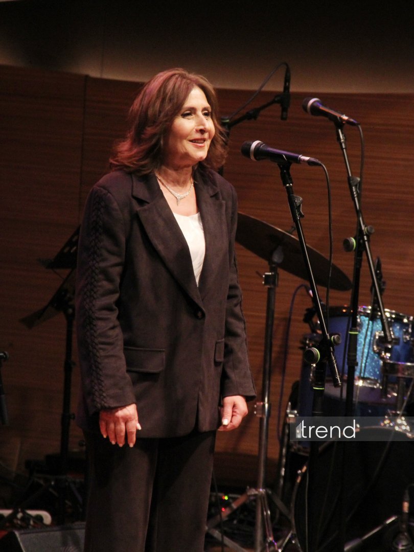 В Баку состоялся творческий вечер Арзу Рзаевой из Норвегии – музыкальный сюрприз Гюльнары Халиловой (ВИДЕО, ФОТО)