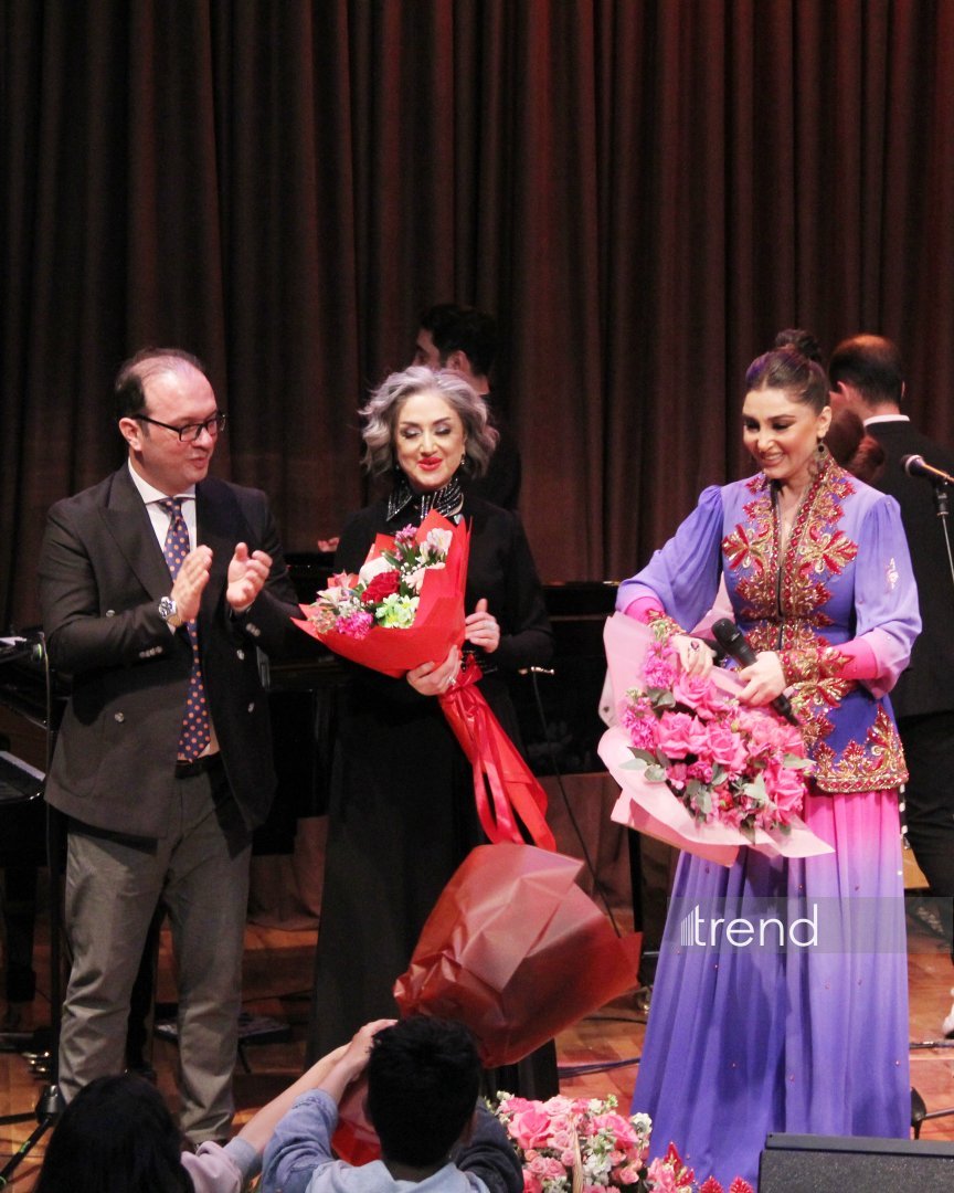 В Баку состоялся творческий вечер Арзу Рзаевой из Норвегии – музыкальный сюрприз Гюльнары Халиловой (ВИДЕО, ФОТО)