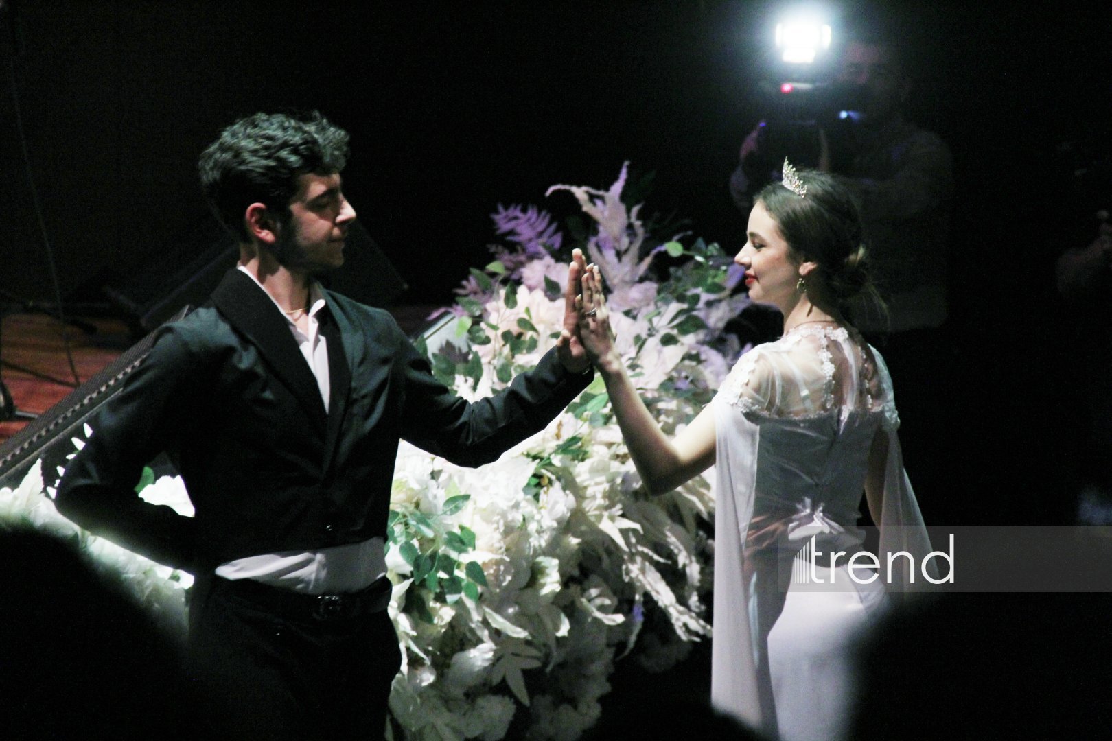 В Баку состоялся творческий вечер Арзу Рзаевой из Норвегии – музыкальный сюрприз Гюльнары Халиловой (ВИДЕО, ФОТО)