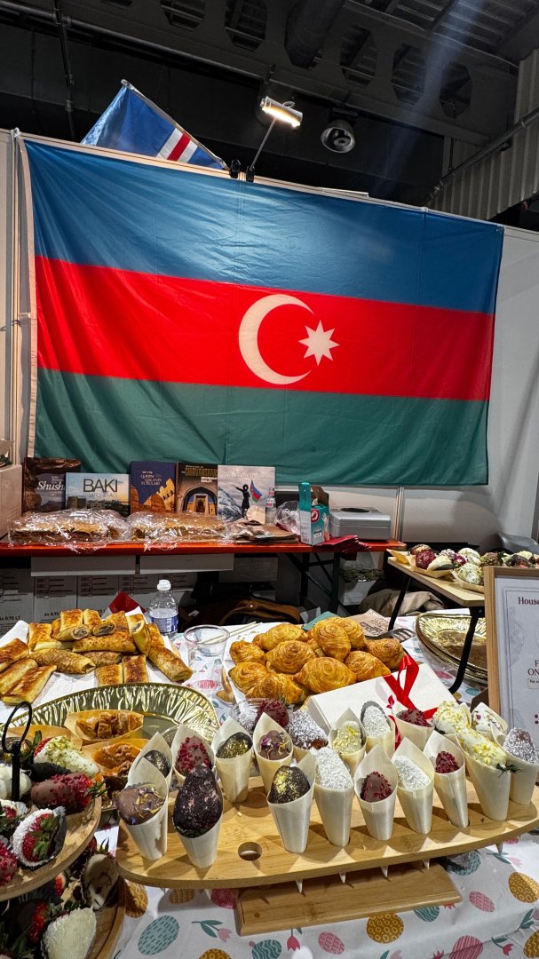Азербайджанский стенд стал центром внимания на фестивале в Люксембурге (ФОТО)