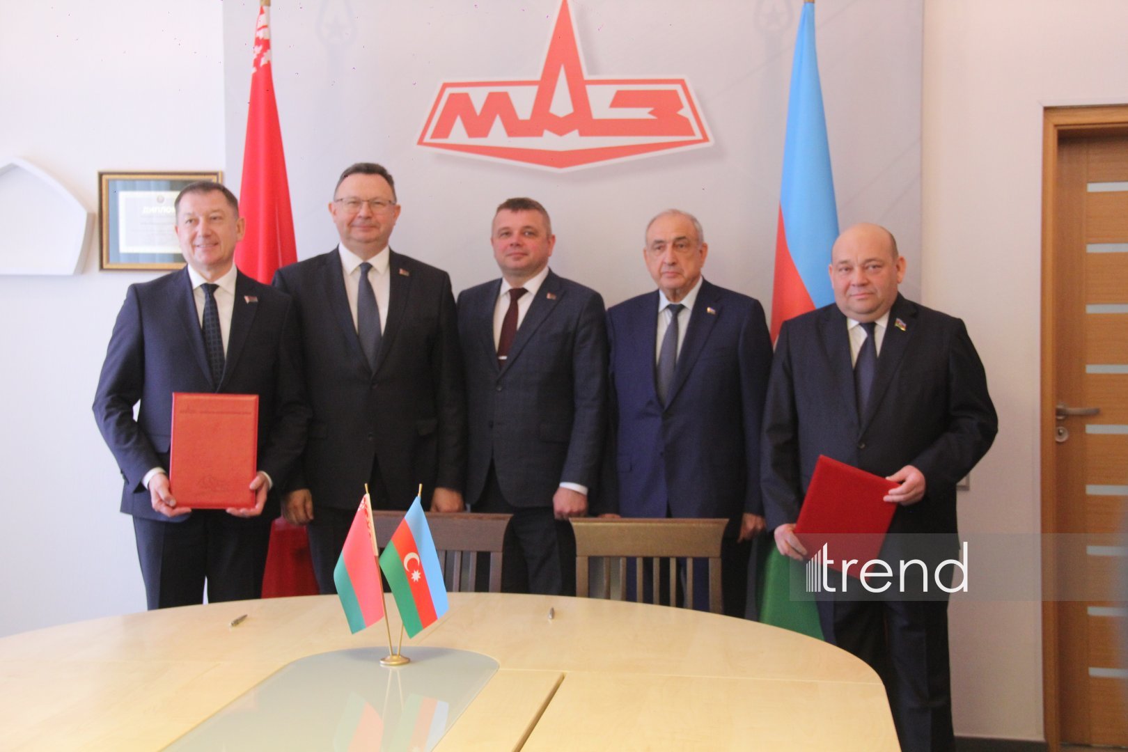 Новое соглашение между заводами Минска и Гянджи внесет дальнейший вклад в развитие экономики наших стран — Ханлар Фатиев (ФОТО)