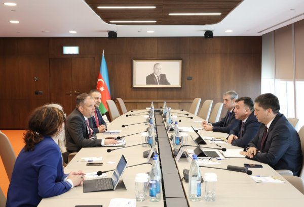 Обсуждено развитие экономического сотрудничества Азербайджана и Германии