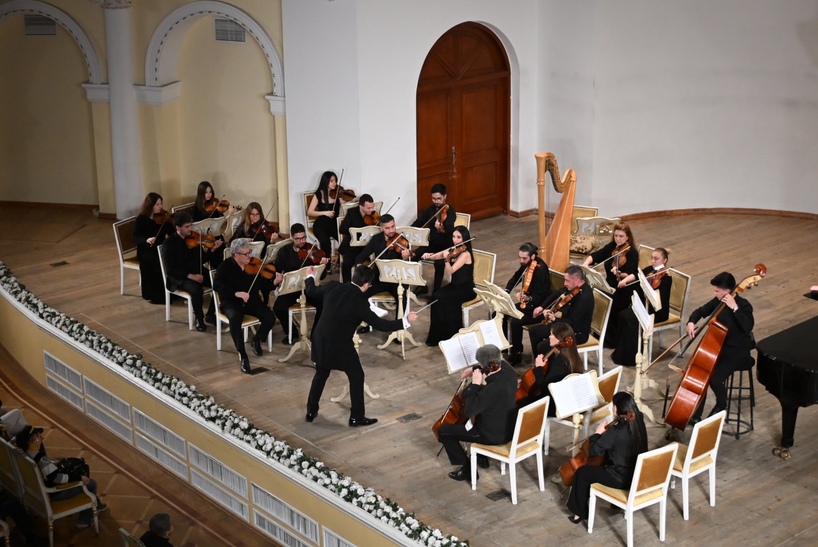 Диалог эпох в музыке: впечатляющий концертный вечер в Баку (ФОТО)