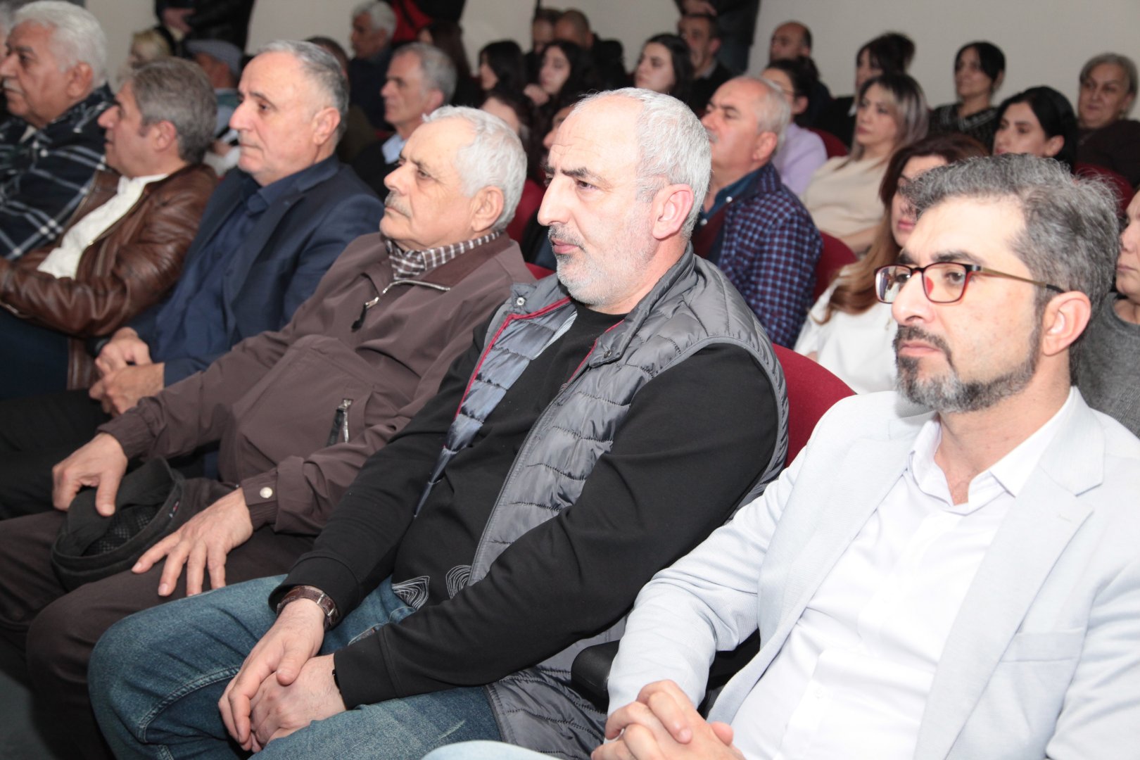 Он прожил всего 46 лет… Памяти кинорежиссёра и актёра Джейхуна Мирзоева (ФОТО)