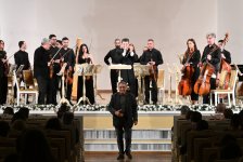Диалог эпох в музыке: впечатляющий концертный вечер в Баку (ФОТО)
