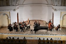 Диалог эпох в музыке: впечатляющий концертный вечер в Баку (ФОТО)
