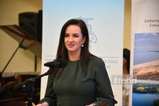 В Баку состоялась церемония открытия выставки "Не все из них. Портреты военных беженцев" (ФОТО)