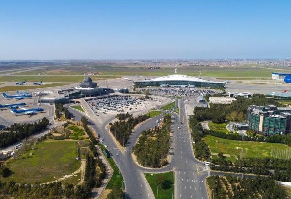 Международный аэропорт Гейдар Алиев обращается к пассажирам в связи с регулированием транспортного потока в рамках WUF13