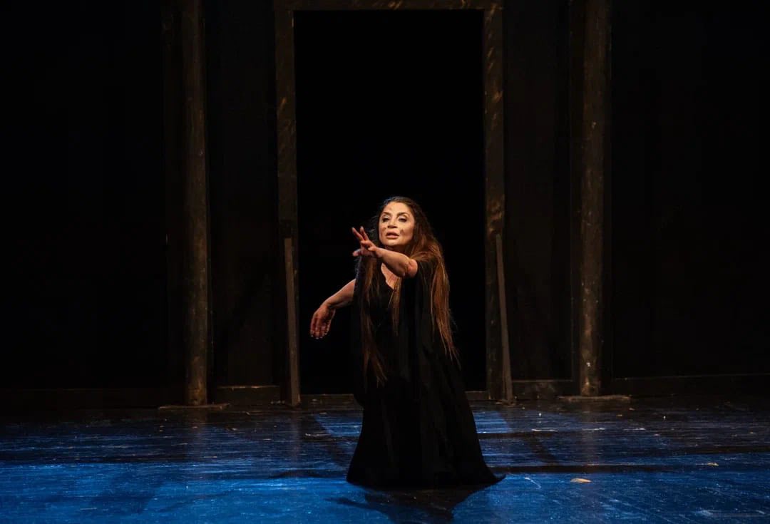 Наследие мастера сцены: в Аздраме почтили память Азер Паши Нематова спектаклем "Этот долгий путь любви" (ФОТО)