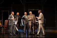 Наследие мастера сцены: в Аздраме почтили память Азер Паши Нематова спектаклем "Этот долгий путь любви" (ФОТО)