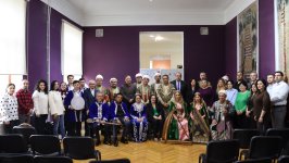 Музыка объединяет: азербайджанские и узбекские исполнители выступили вместе (ФОТО)