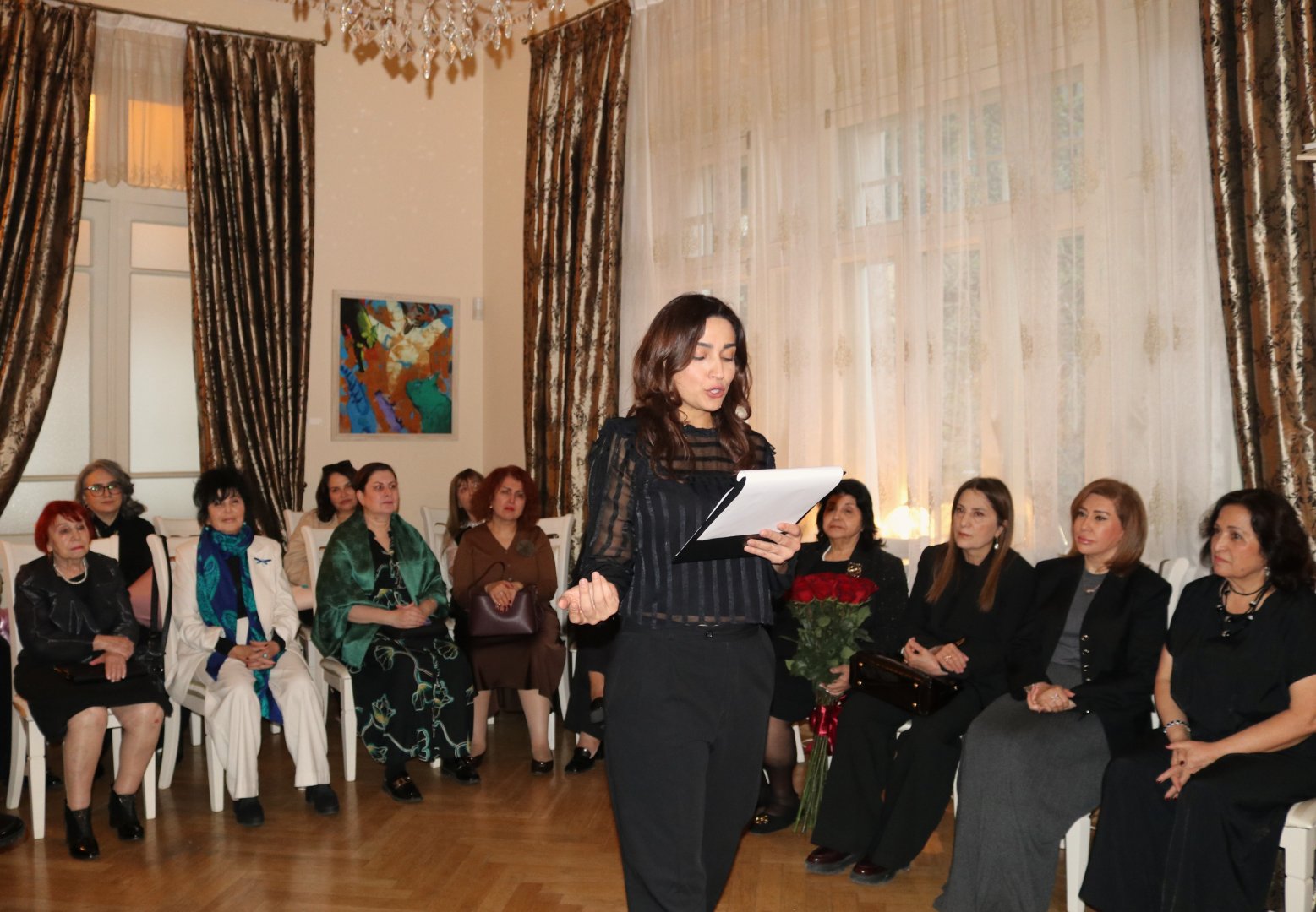 Голос судьбы Дилафруз Фарзали превратился в камерное и почти медитативное пространство (ФОТО)