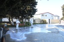 В Баку промыли сотни улиц в рамках городского субботника (ФОТО)