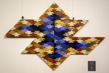 На крыльях времени - искусство Вугара Али раскрывает тайны науки и мифов (ФОТО)