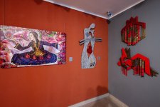 На крыльях времени - искусство Вугара Али раскрывает тайны науки и мифов (ФОТО)