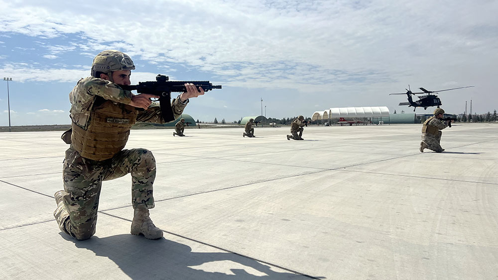 Международные учения Anatolian Phoenix - 2026 успешно продолжаются (ФОТО/ВИДЕО)